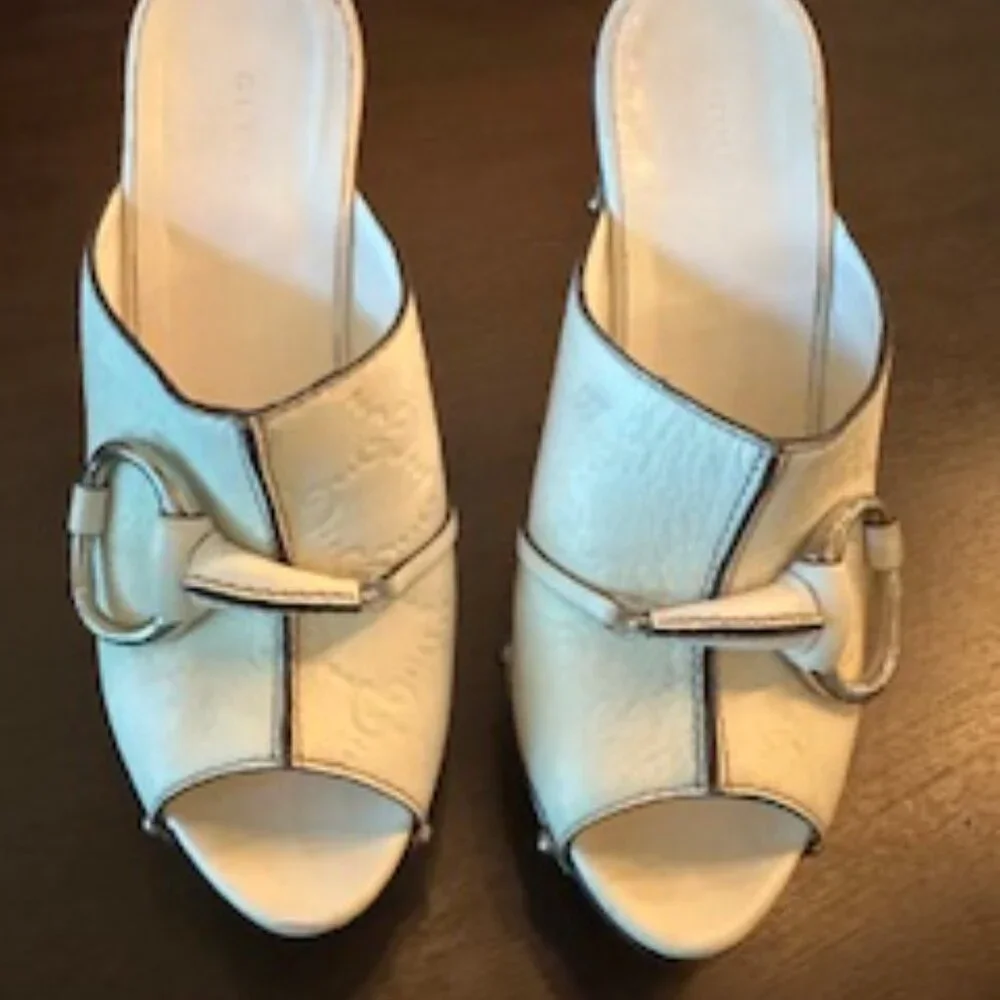 Gucci Cream Leather Open-Toe Slide Mules with Metal Horsebit - Picture 5 of 6